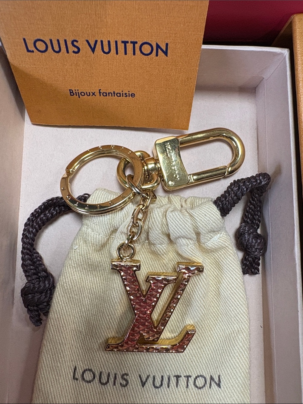 Louis Vuitton 🌼Full inclusion 🌼 Porte-Cles Nanogram Gold Keychain.